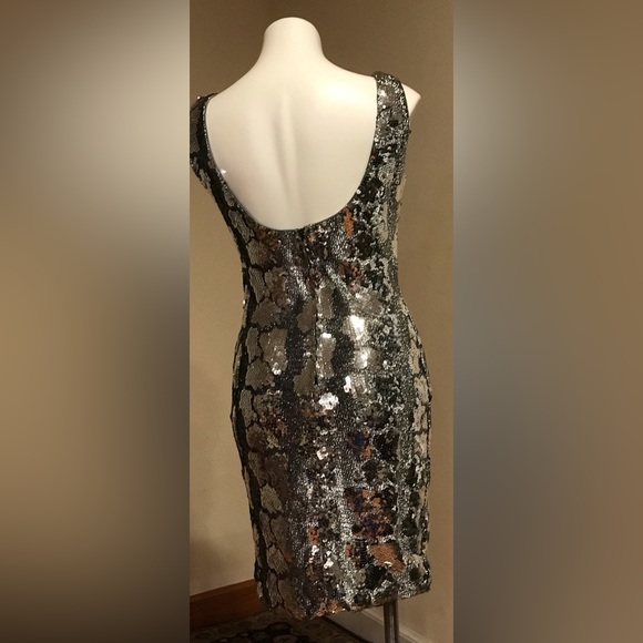 Dave & Johnny Vintage Silver Sleeveless Sequin Snake Pattern Dress 1980’s Sz 8 - Picture 4 of 14